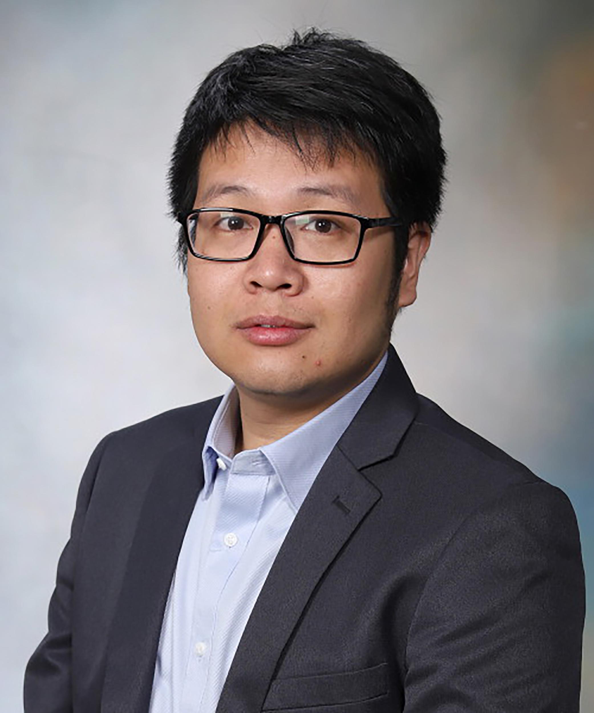 Headshot of Tingxiang Yan